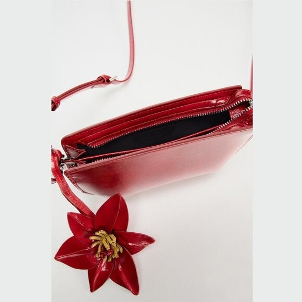 Zara NWT Red Mini Crossbody Shoulder Bag Flower Charm - Picture 13 of 14